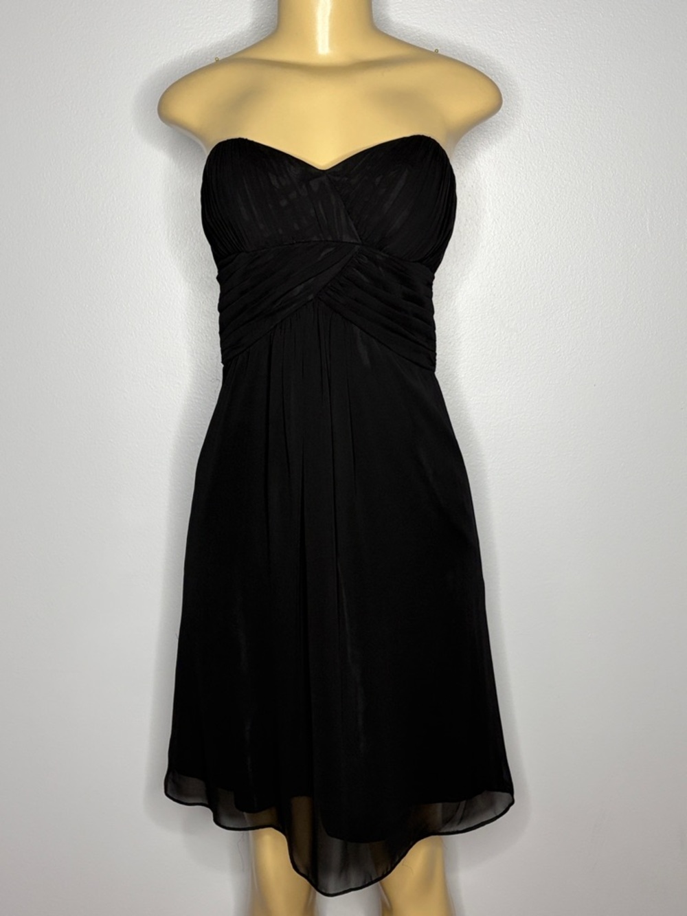 White House Black Market Strapless Black Cocktail Dress - Evening Dress Size 4